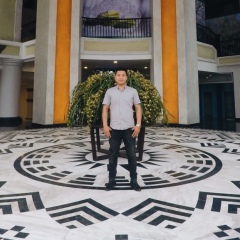 Mr Tùng